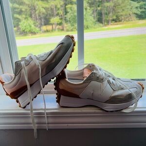 COPY - New Balance 327